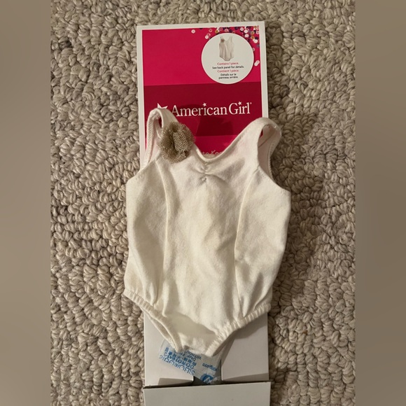 American Girl Isabelle Dance Clothing 4 pieces with boxes - Picture 2 of 13